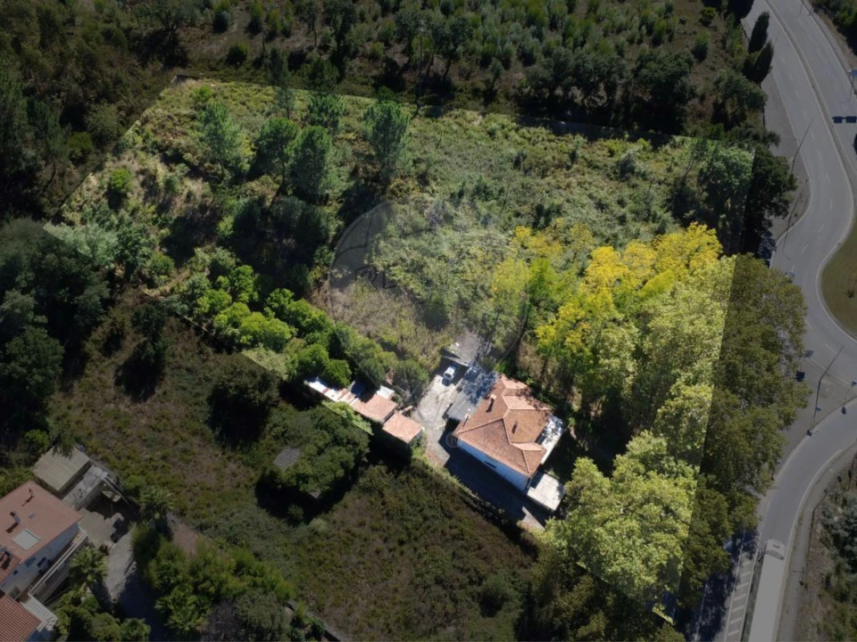 Moradia T5 para Venda em Tamengos, Aguim e Óis do Bairro Foto 4