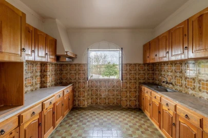 Moradia T3 para Venda em Cernache