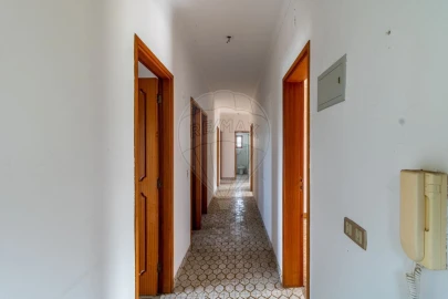 Moradia T3 para Venda em Cernache