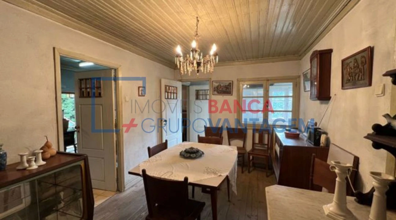 Moradia T3 para Venda em Arnoia Foto 2