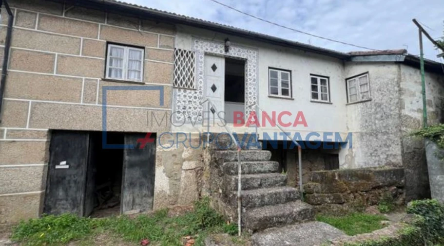 Moradia T3 para Venda em Arnoia Foto 16