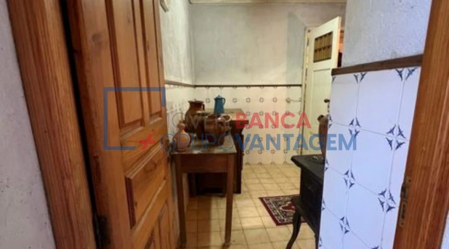 Moradia T3 para Venda em Arnoia Foto 10