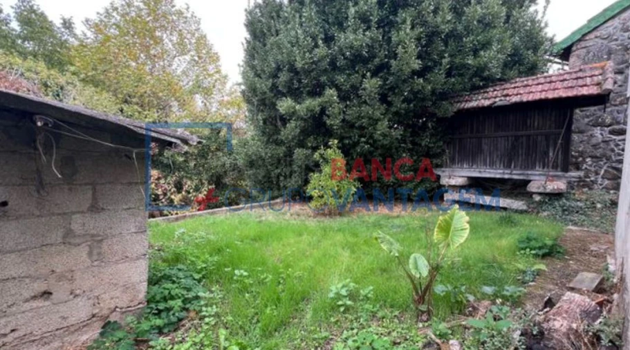 Moradia T3 para Venda em Arnoia Foto 15