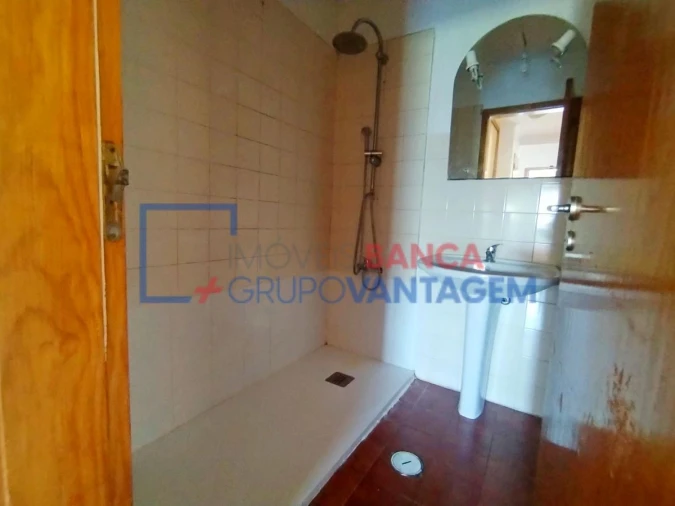 Apartamento T2 para Venda em Alcabideche Foto 12