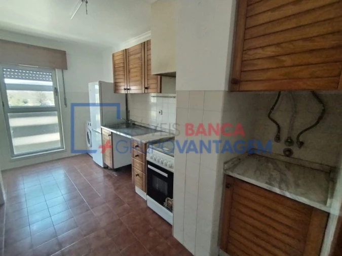 Apartamento T2 para Venda em Alcabideche Foto 6