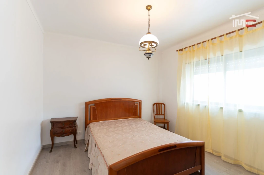 Apartamento T3 para Arrendamento em Fatima Foto 13