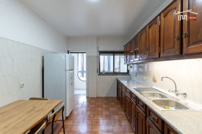 Apartamento T3 para Arrendamento em Fatima