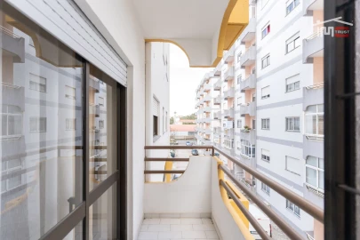 Apartamento T3 para Arrendamento em Fatima