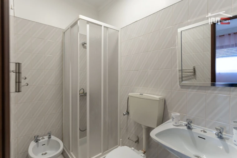 Apartamento T3 para Arrendamento em Fatima Foto 11