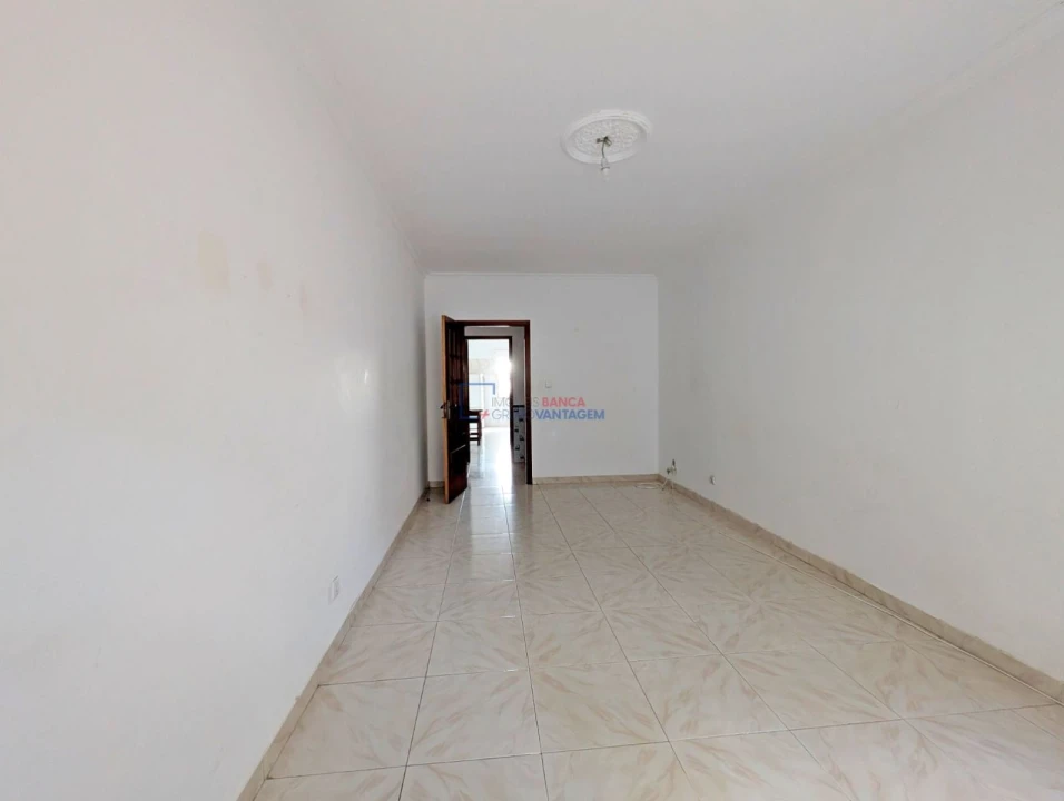 Apartamento T2 para Venda em Algueirão-Mem Martins Foto 9