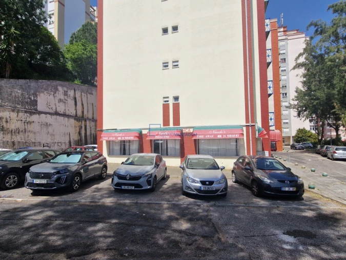 Apartamento T2 para Venda em Algueirão-Mem Martins Foto 22