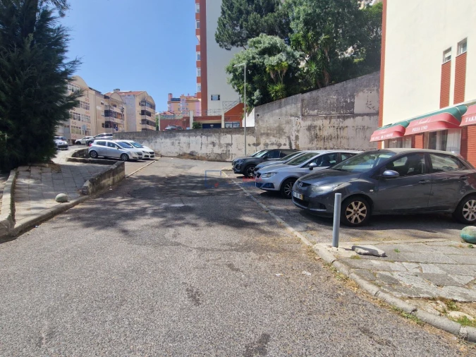 Apartamento T2 para Venda em Algueirão-Mem Martins Foto 21