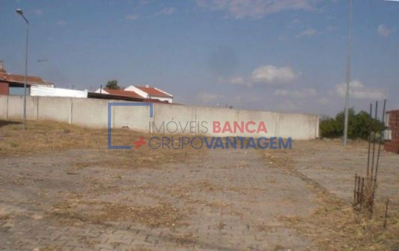 Terreno P/ Prédio para Venda em Alvito Foto 2