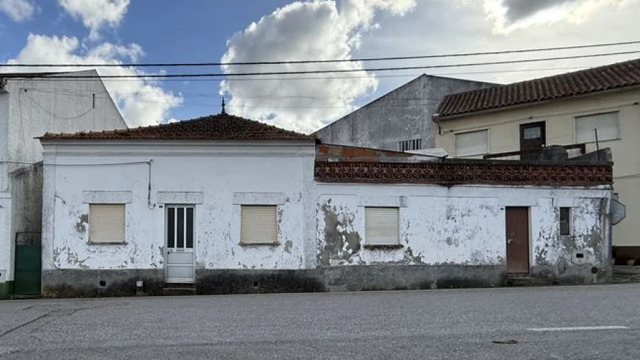 Moradia T2 para Venda em Alfarelos