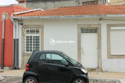 Escritório para Arrendamento em Paranhos