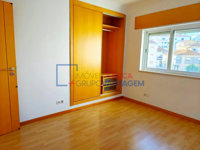 Apartamento T3 para Venda em Azambuja Foto 21