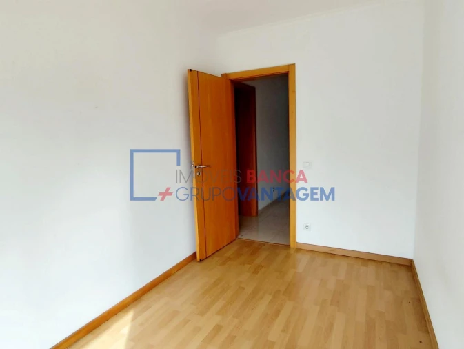 Apartamento T3 para Venda em Azambuja Foto 15