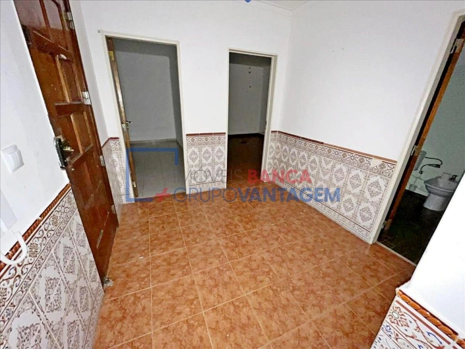 Apartamento T2 para Venda em Agualva e Mira-Sintra Foto 5