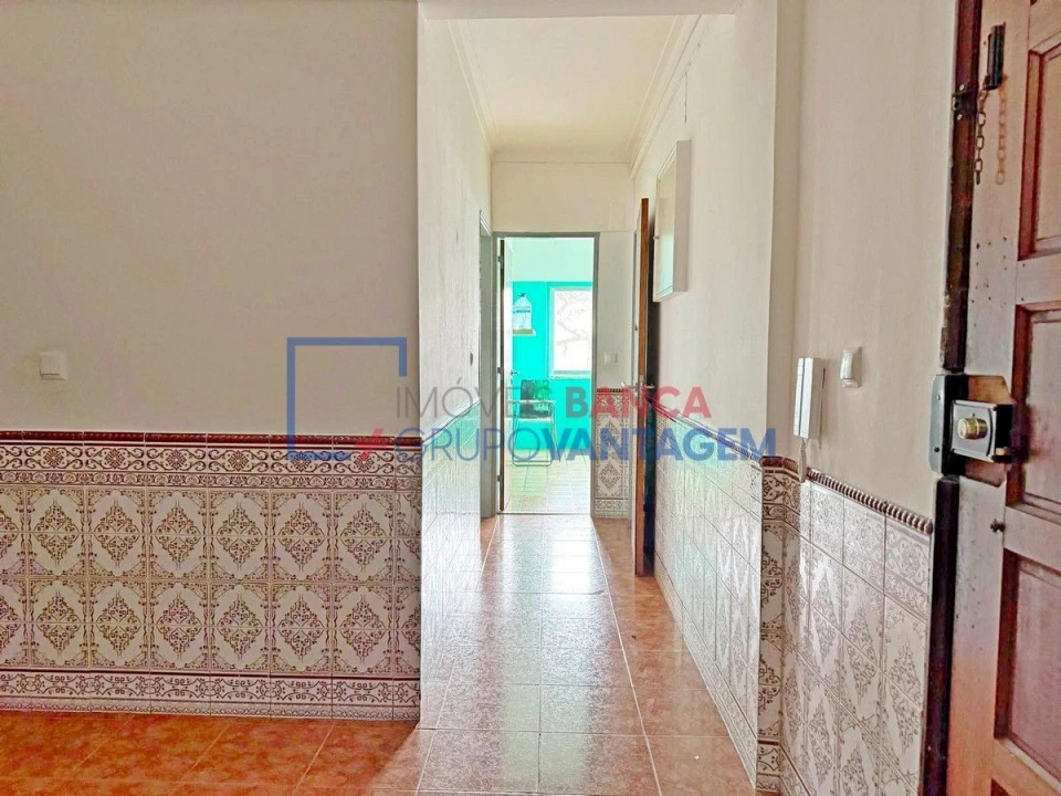 Apartamento T2 para Venda em Agualva e Mira-Sintra Foto 16