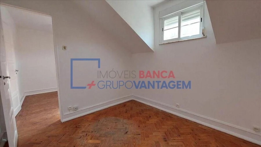 Apartamento T3 para Venda em Queluz e Belas Foto 13
