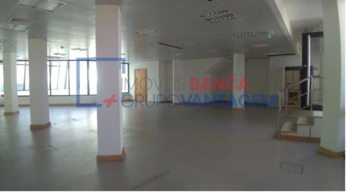 Prédio para Venda em Torgueda