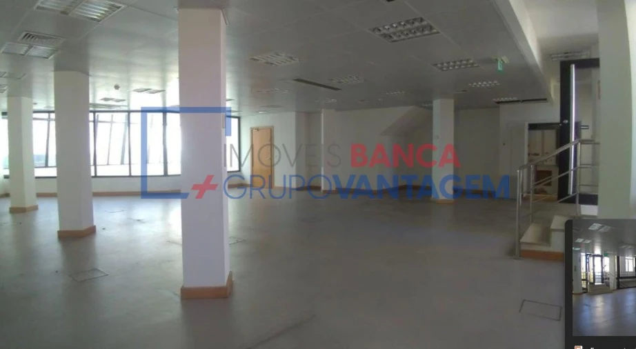 Prédio para Venda em Torgueda Foto 6