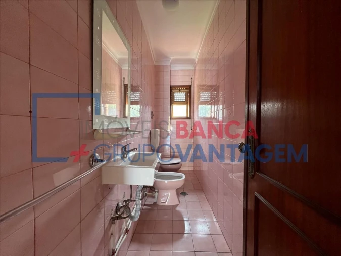 Apartamento T3 para Venda em Serzedo e Perosinho Foto 2