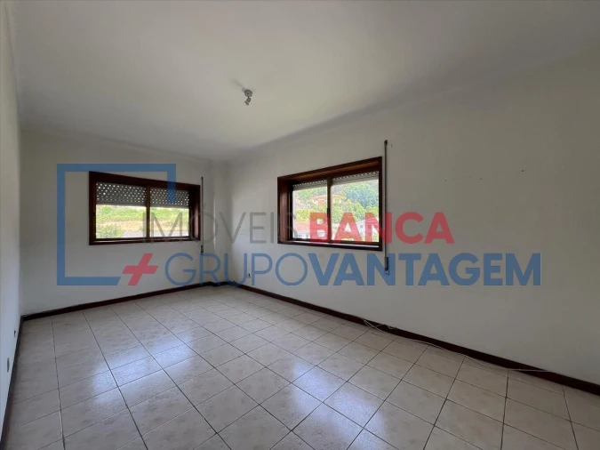 Apartamento T3 para Venda em Serzedo e Perosinho Foto 10