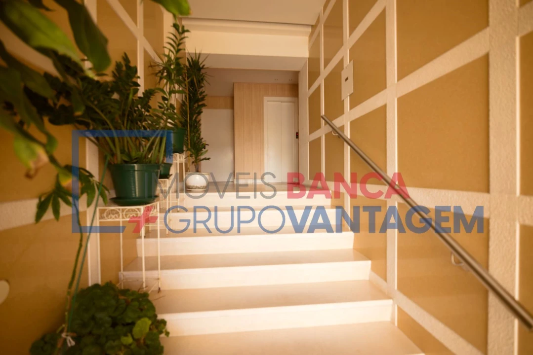 Apartamento T4 para Venda em Alcochete Foto 2