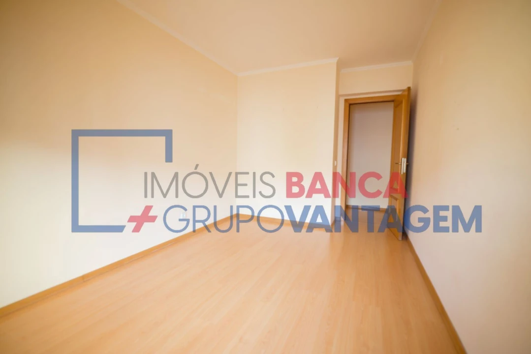 Apartamento T4 para Venda em Alcochete Foto 21