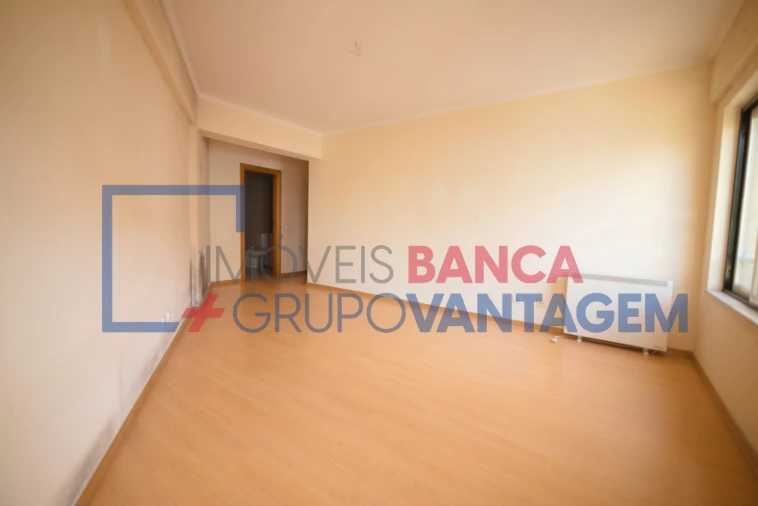 Apartamento T4 para Venda em Alcochete Foto 25