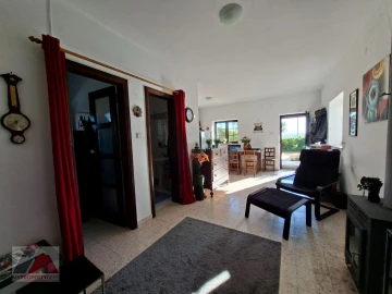 Quinta T2 para Venda em Santa Maria, São Pedro e Matacães