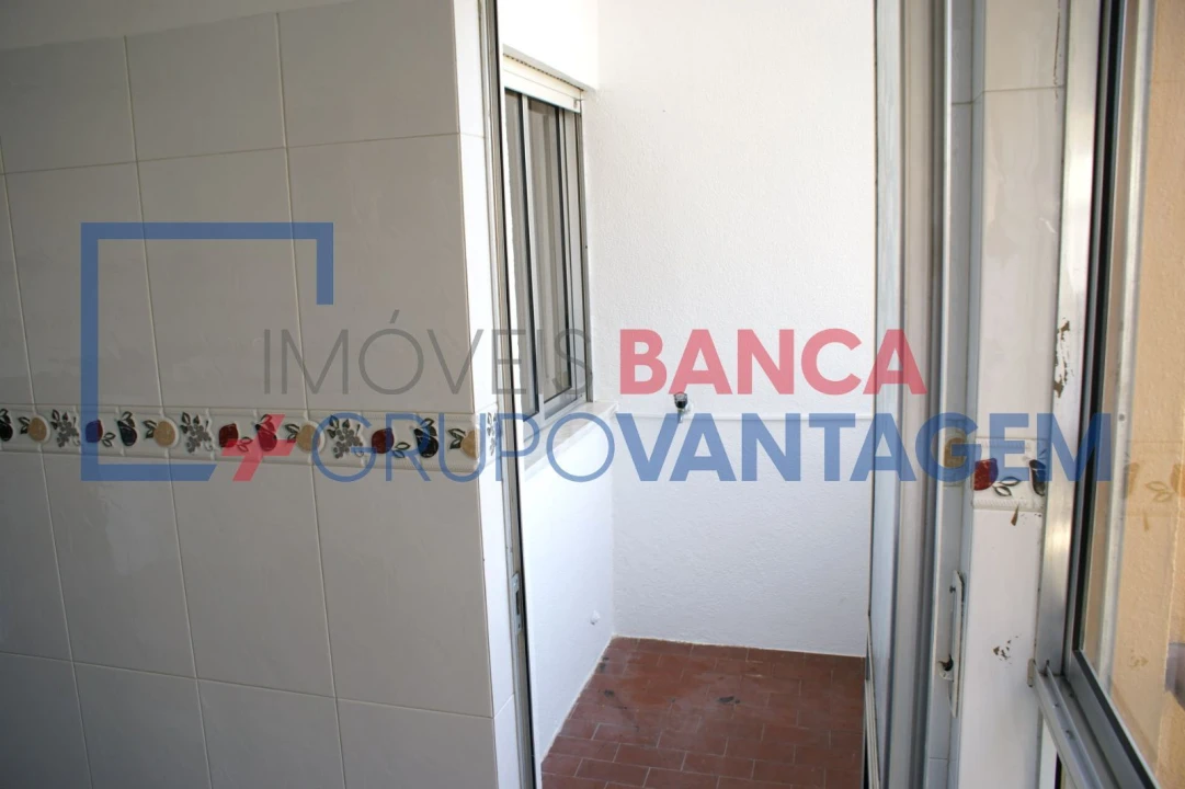 Apartamento T3 para Venda em Alto do Seixalinho, Santo André e Verderena Foto 1
