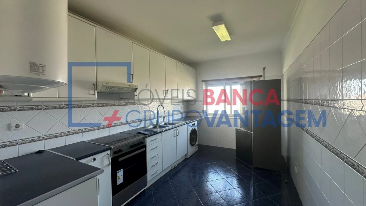 Apartamento T3 para Venda em Alto do Seixalinho, Santo André e Verderena Foto 2