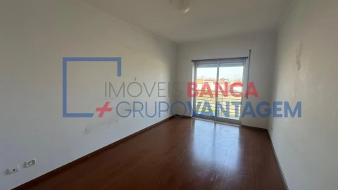 Apartamento T3 para Venda em Alto do Seixalinho, Santo André e Verderena