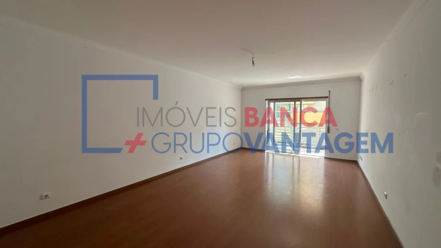 Apartamento T3 para Venda em Alto do Seixalinho, Santo André e Verderena Foto 3