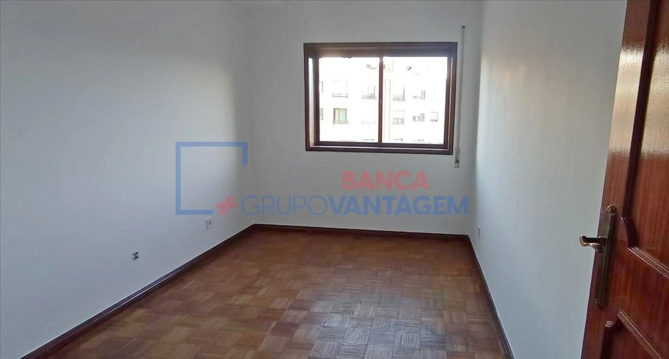 Apartamento T3 para Venda em Ermesinde Foto 5