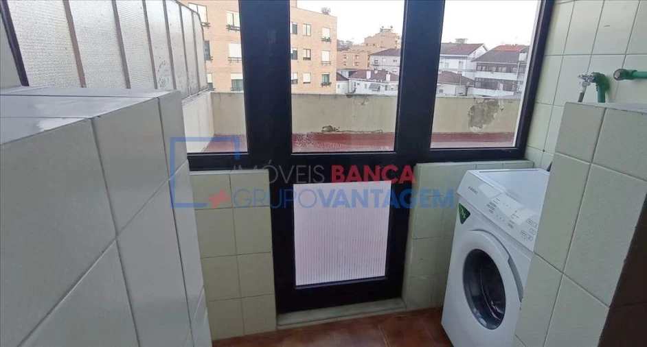 Apartamento T3 para Venda em Ermesinde Foto 4