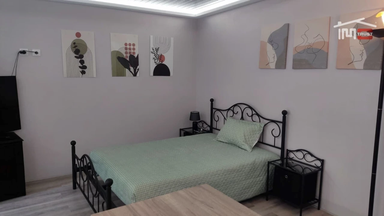 Apartamento T1 para Arrendamento em Caranguejeira Foto 13