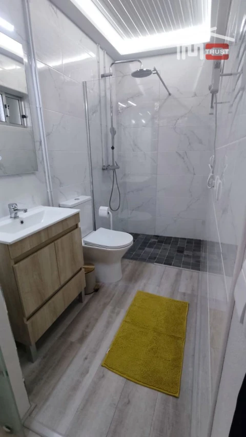 Apartamento T1 para Arrendamento em Caranguejeira