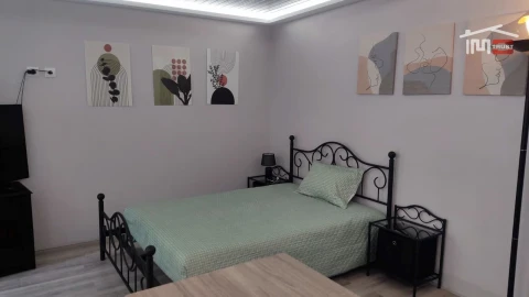 Apartamento T1 para Arrendamento em Caranguejeira