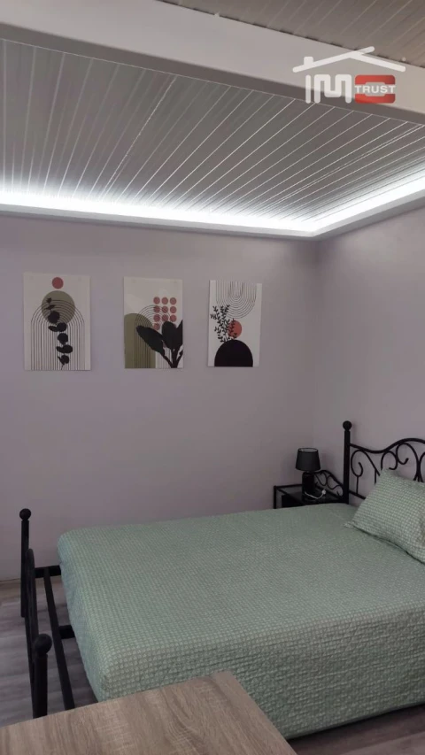 Apartamento T1 para Arrendamento em Caranguejeira