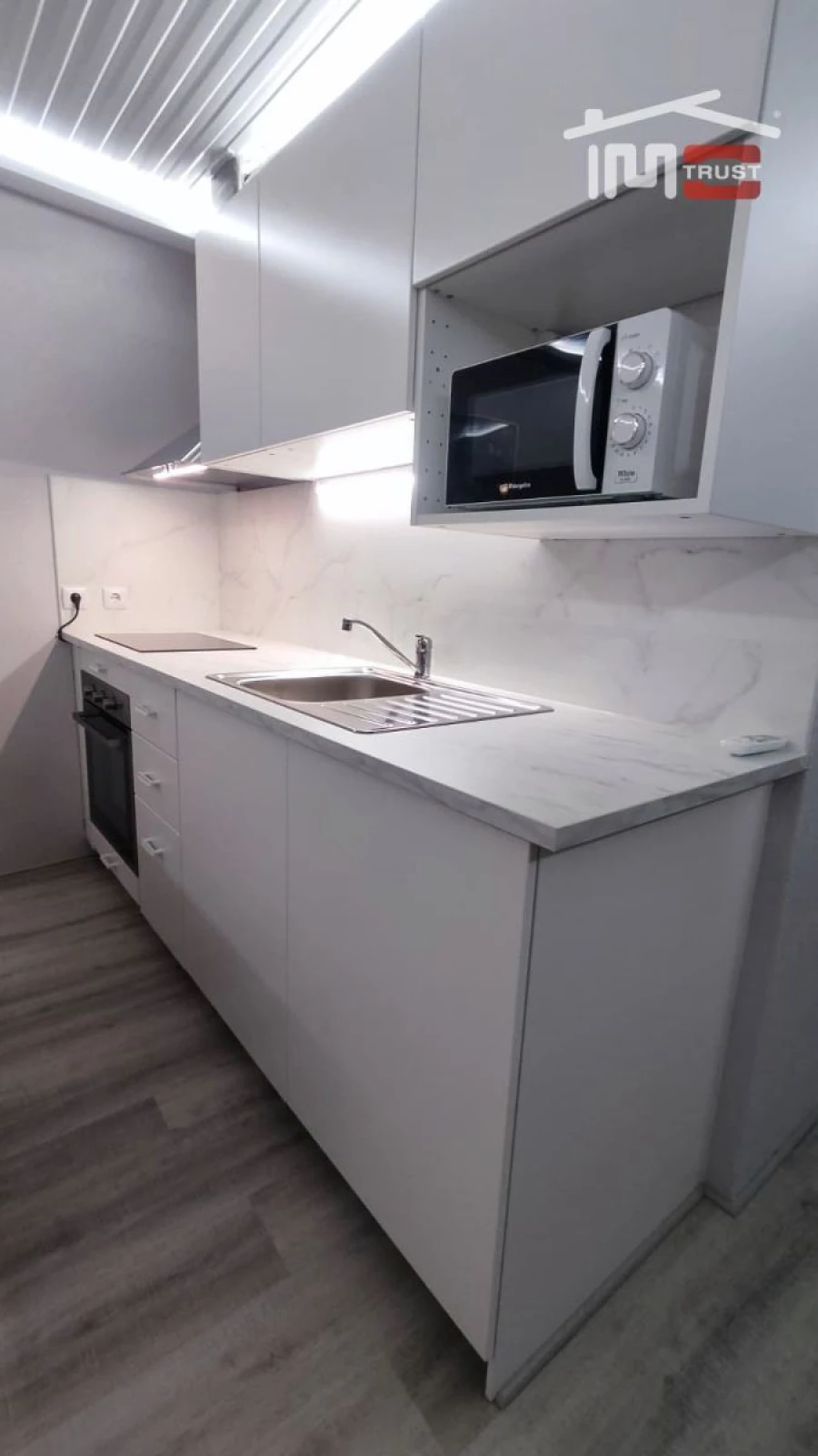 Apartamento T1 para Arrendamento em Caranguejeira Foto 7