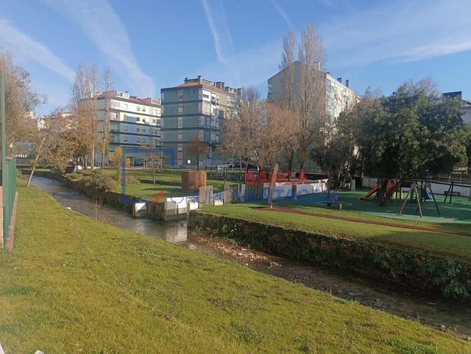 Apartamento T3 para Venda em Cacém e São Marcos Foto 7