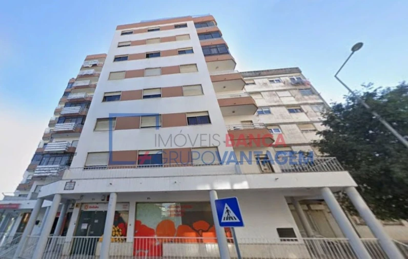 Apartamento T3 para Venda em Cacém e São Marcos Foto 2