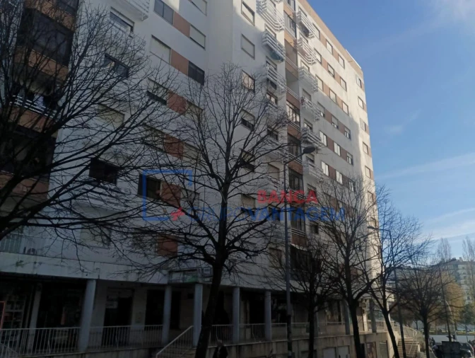 Apartamento T3 para Venda em Cacém e São Marcos Foto 10