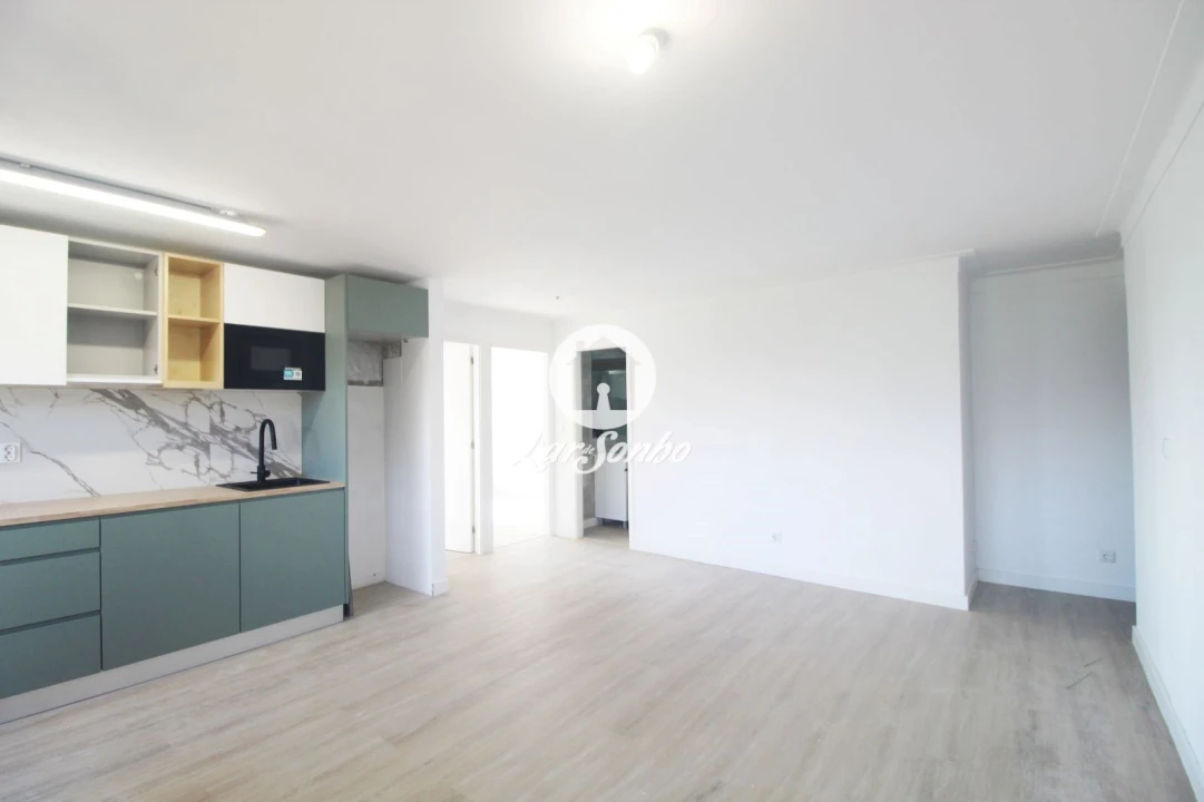 Apartamento T2 para Venda em Rio Tinto Foto 5