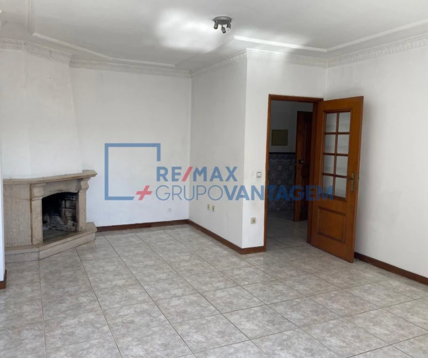 Apartamento T2 para Venda em Albergaria-A-Velha e Valmaior Foto 4