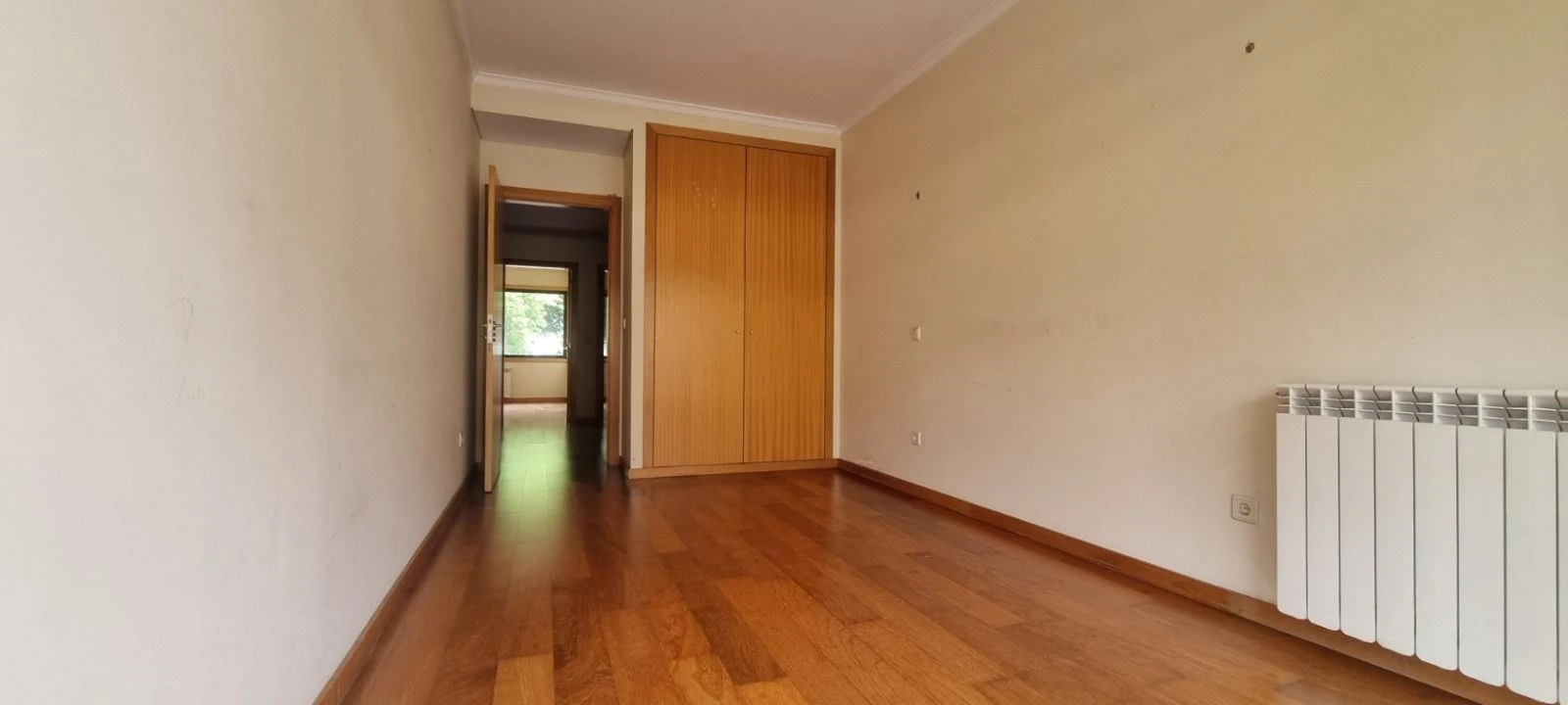 Apartamento T5 para Venda em Paranhos Foto 9