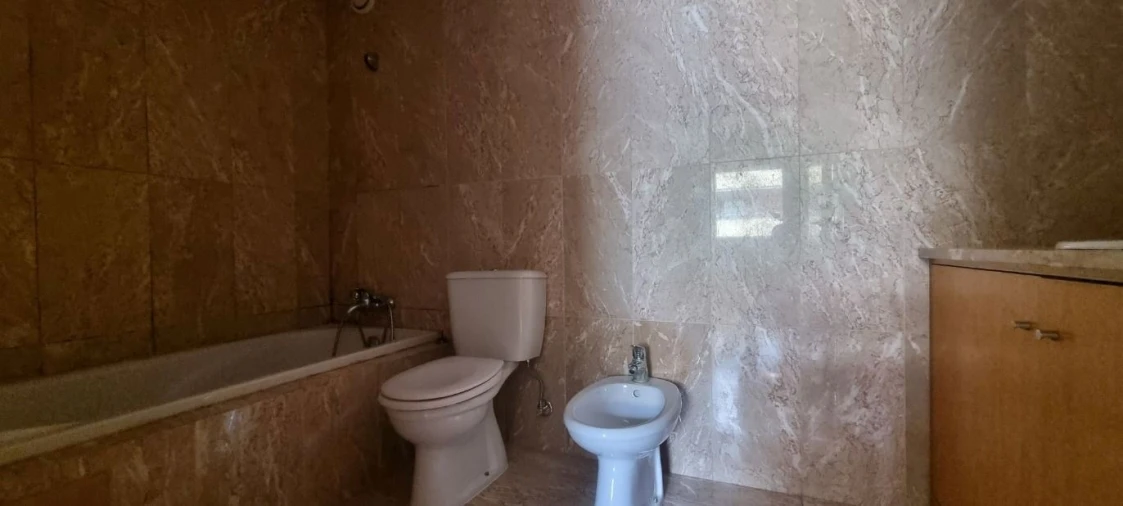 Apartamento T5 para Venda em Paranhos Foto 11